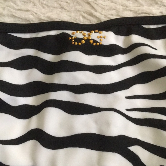 Guess Two piece bathing suit - Picture 6 of 6